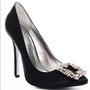 Martinez Valero Zenith Satin Pump